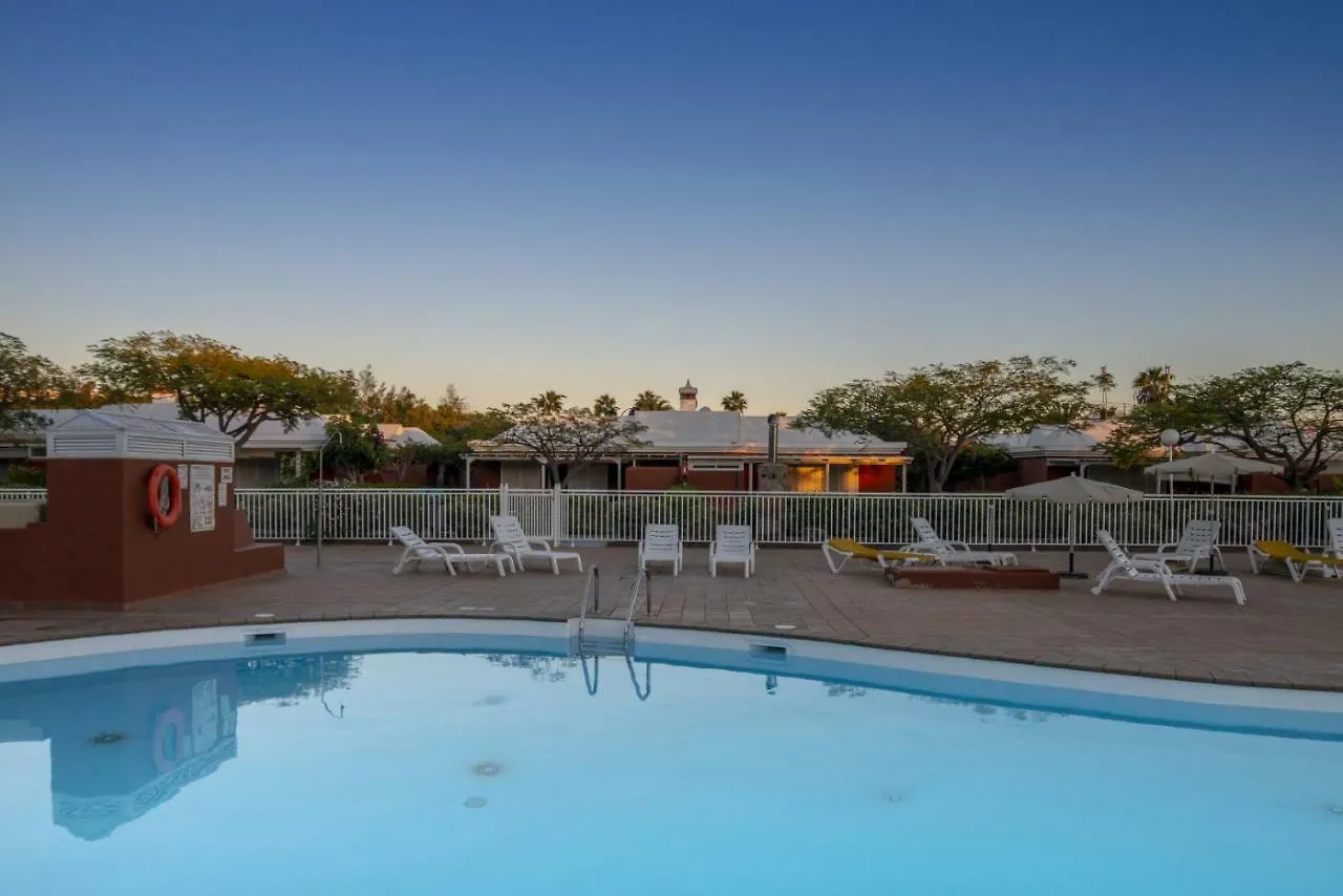 Ferienhaus Bungalow Los Melocotones 4P Jardin Piscina By Lightbooking Maspalomas